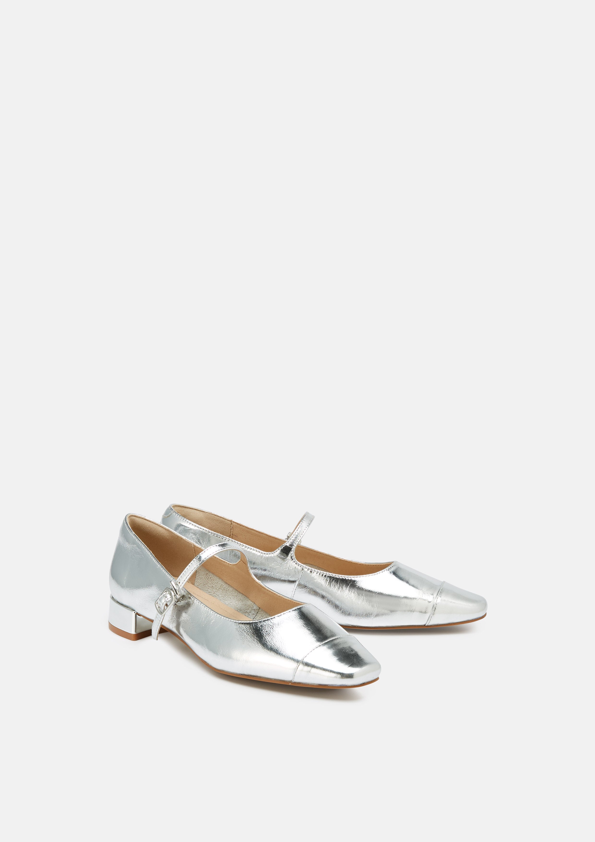 Aura Flat Ballerinas