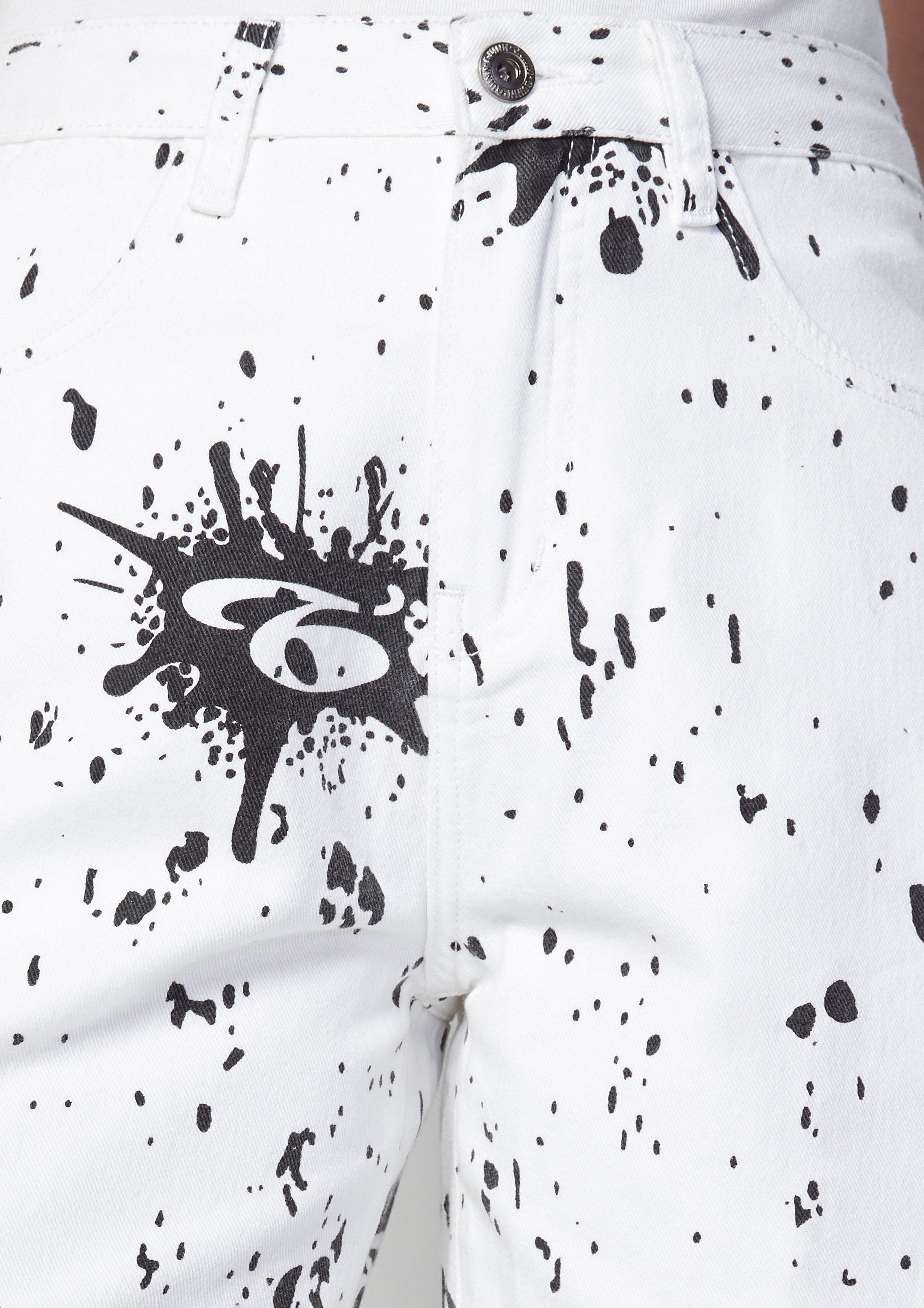 Splash Ink Graffiti Shorts - QuinnOfficial Store