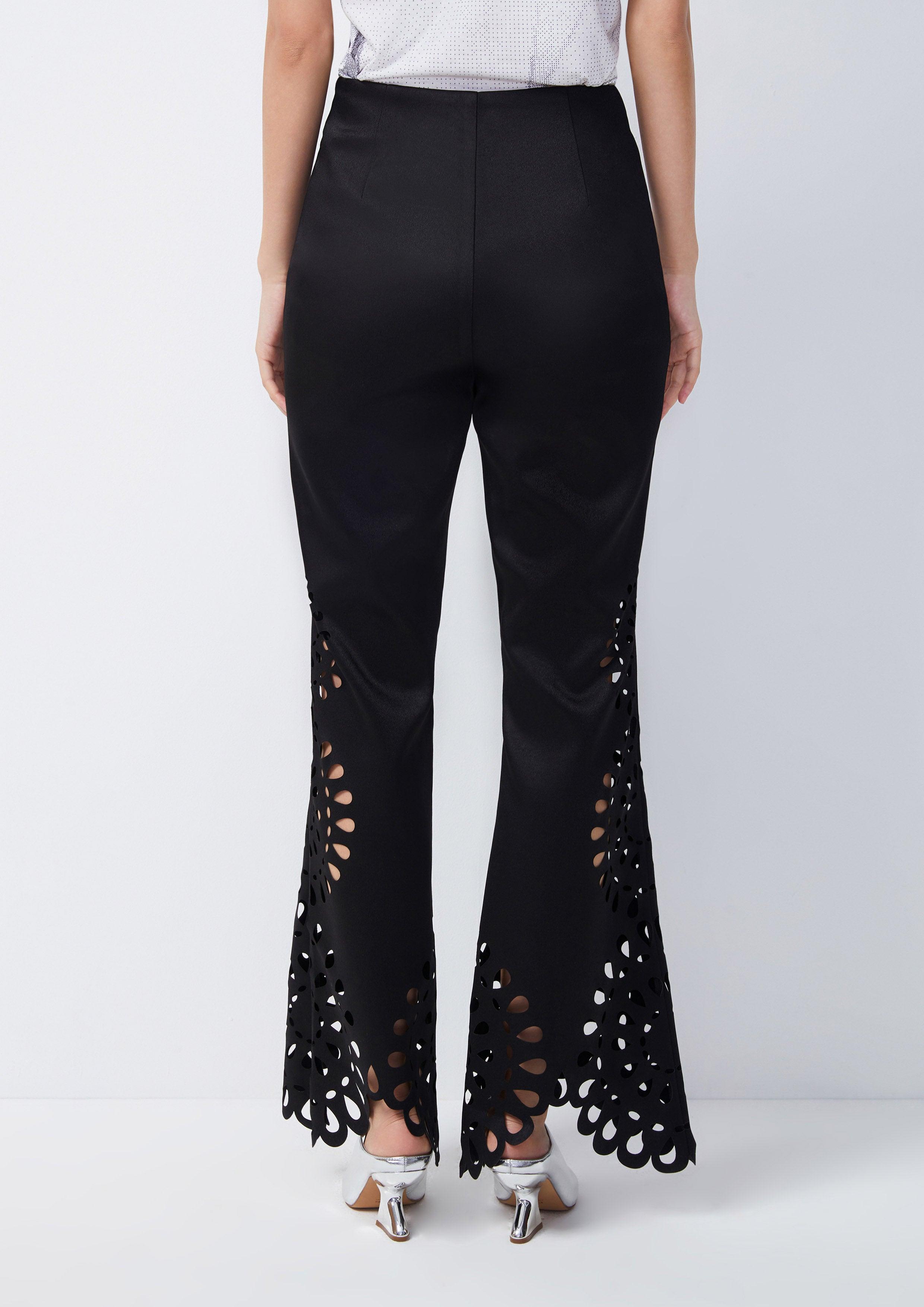 Juna Broderie Flare Trousers - QuinnOfficial Store