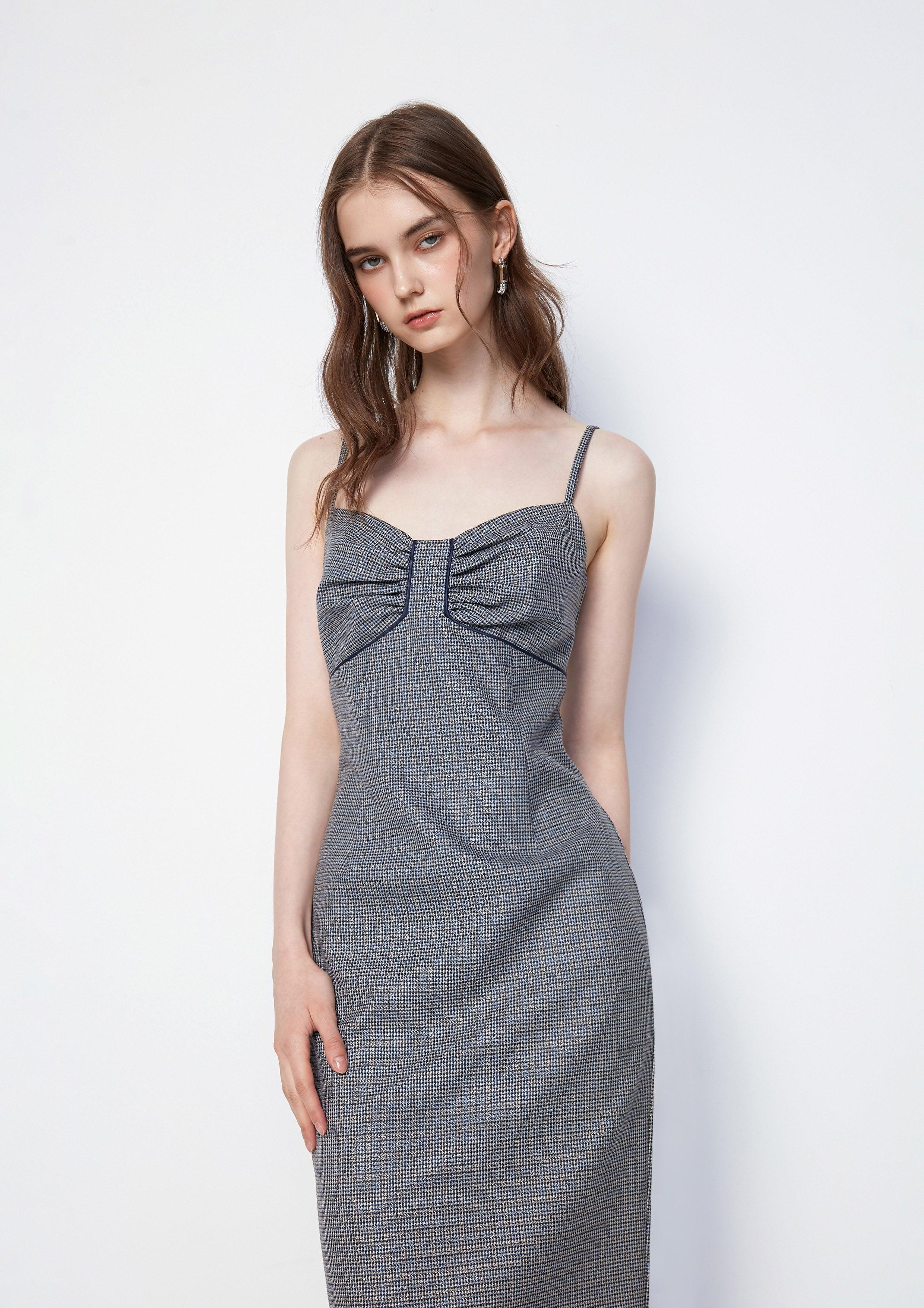 Heart-Neckline Draped Midi Dress - QuinnOfficial Store