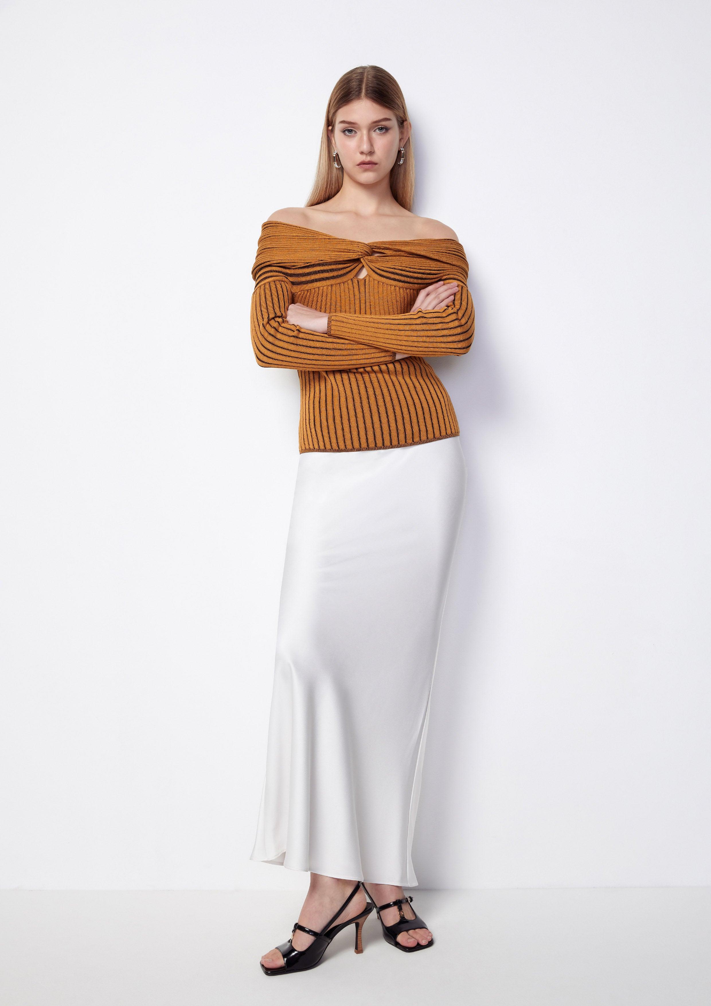 Ribbed Knitted Off Shoulder Slim Fit Blouse - QuinnOfficial Store