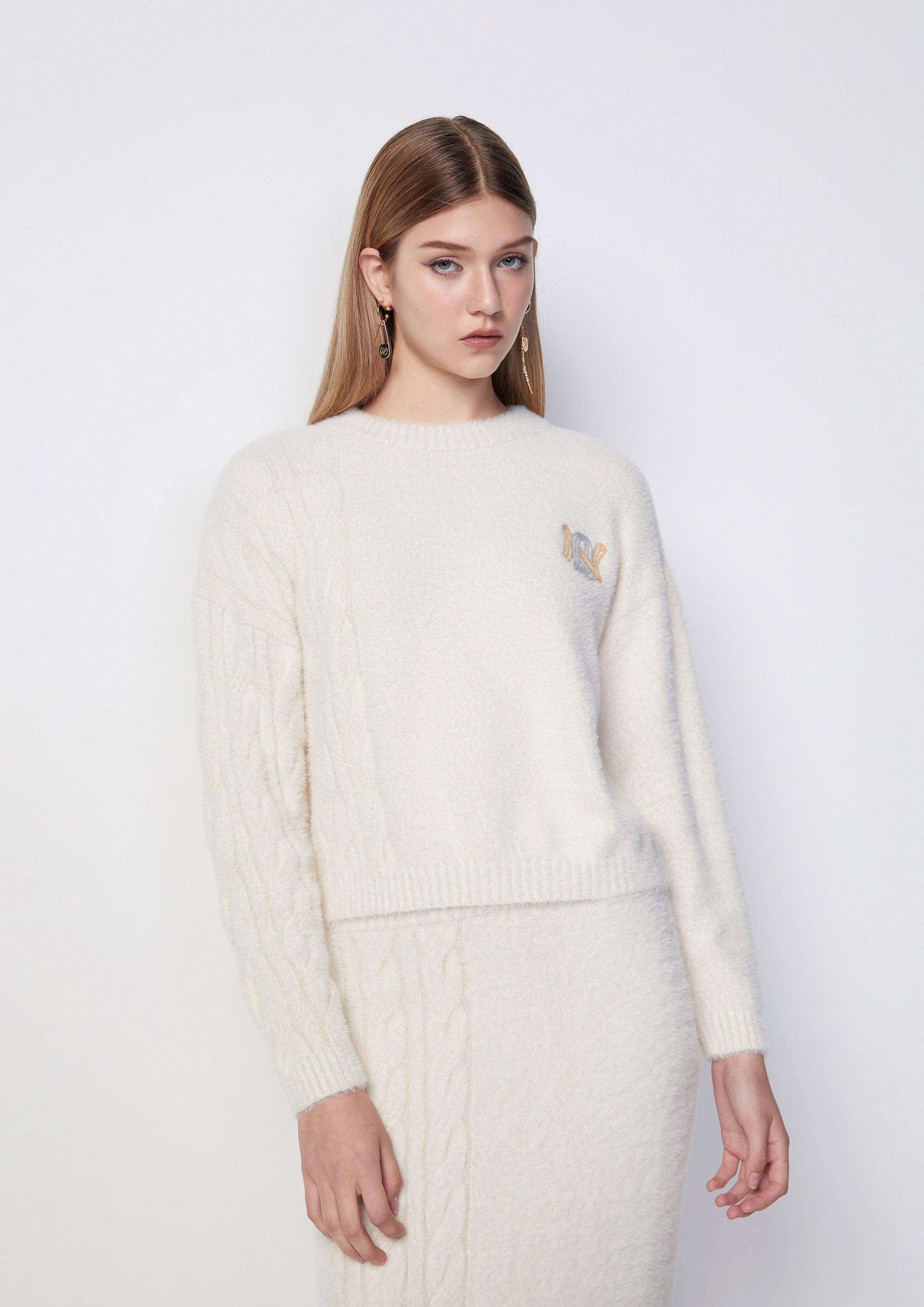 Fuzzy Ensemble Set Knitted Pullover and Mini Skirt - QuinnOfficial Store