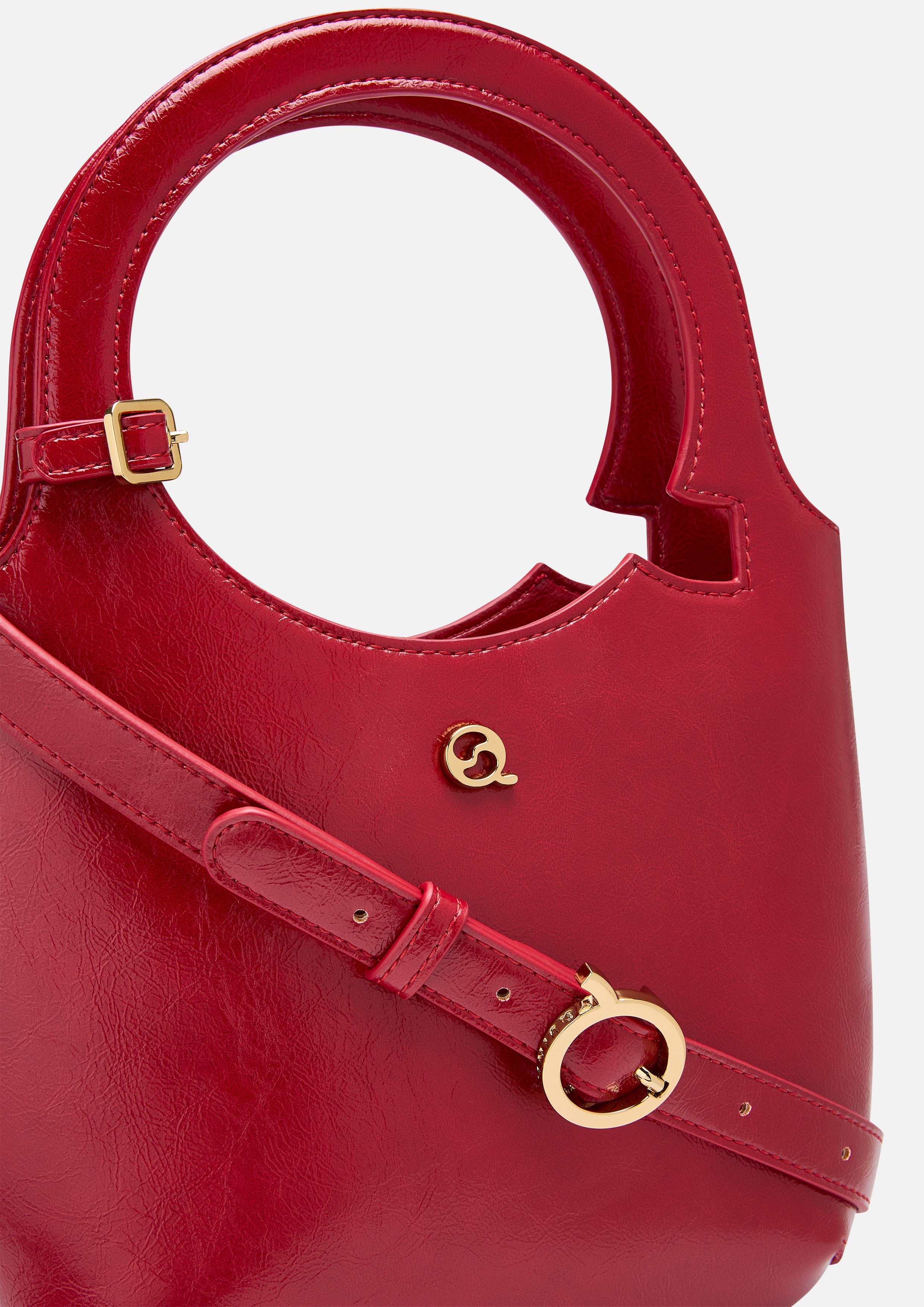 Q Halo Ring Top Handle Bag