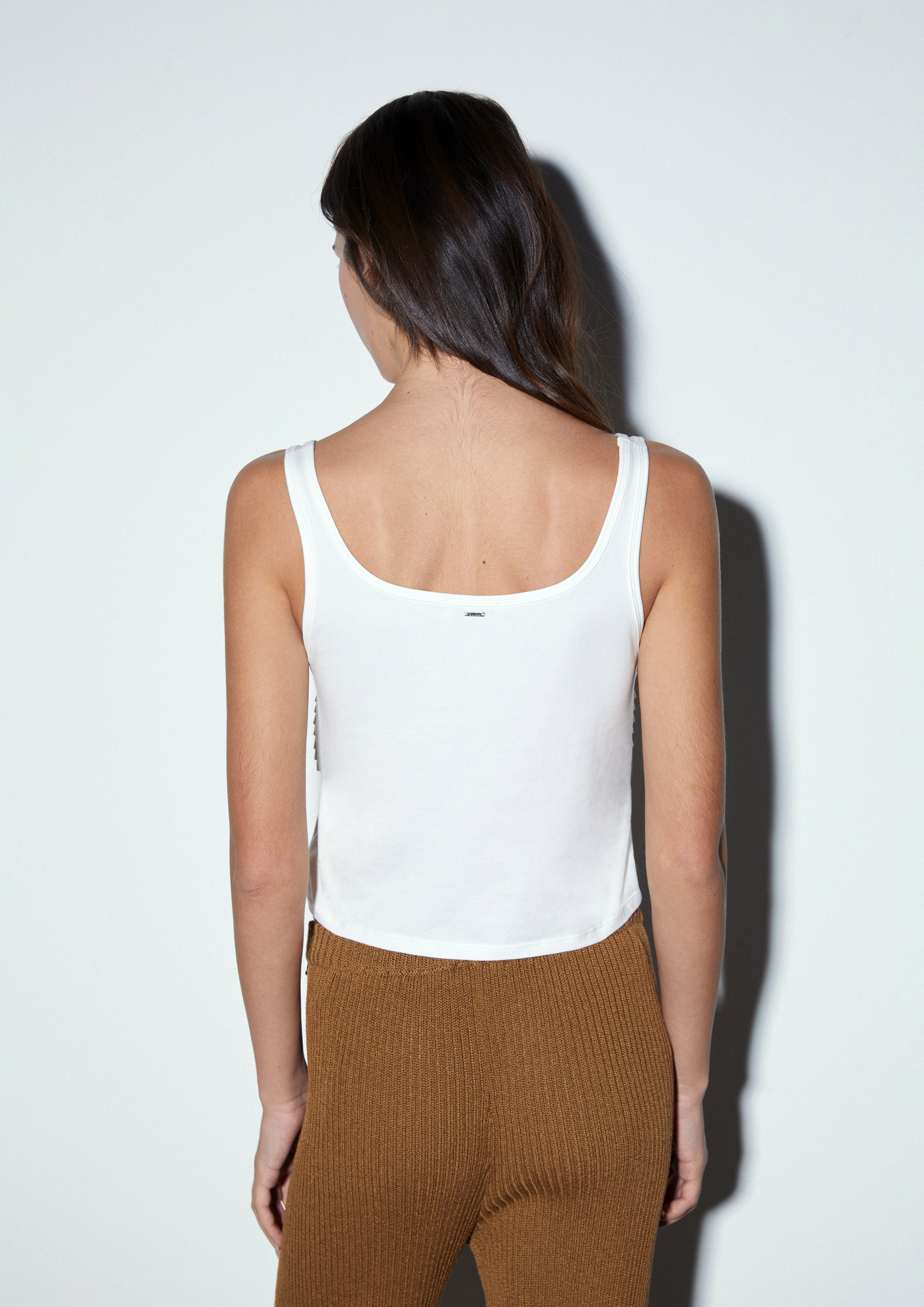 Pleated Knotted Front Cropped Tank Top