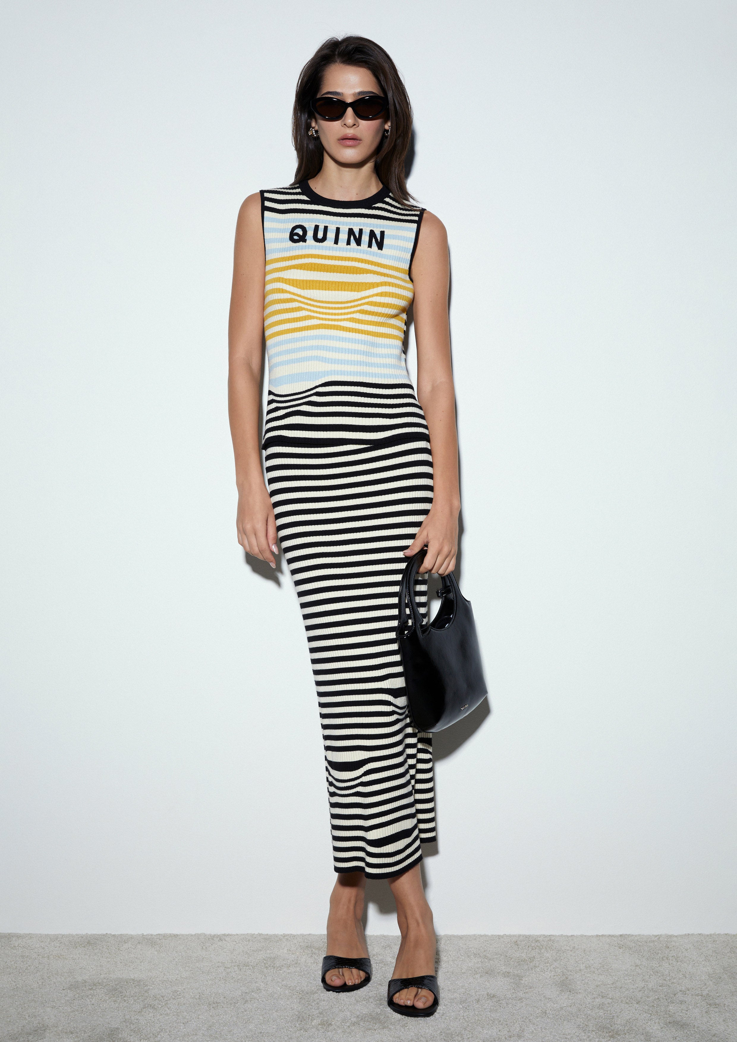 Wave Stripe Sleeveless Ensemble Set