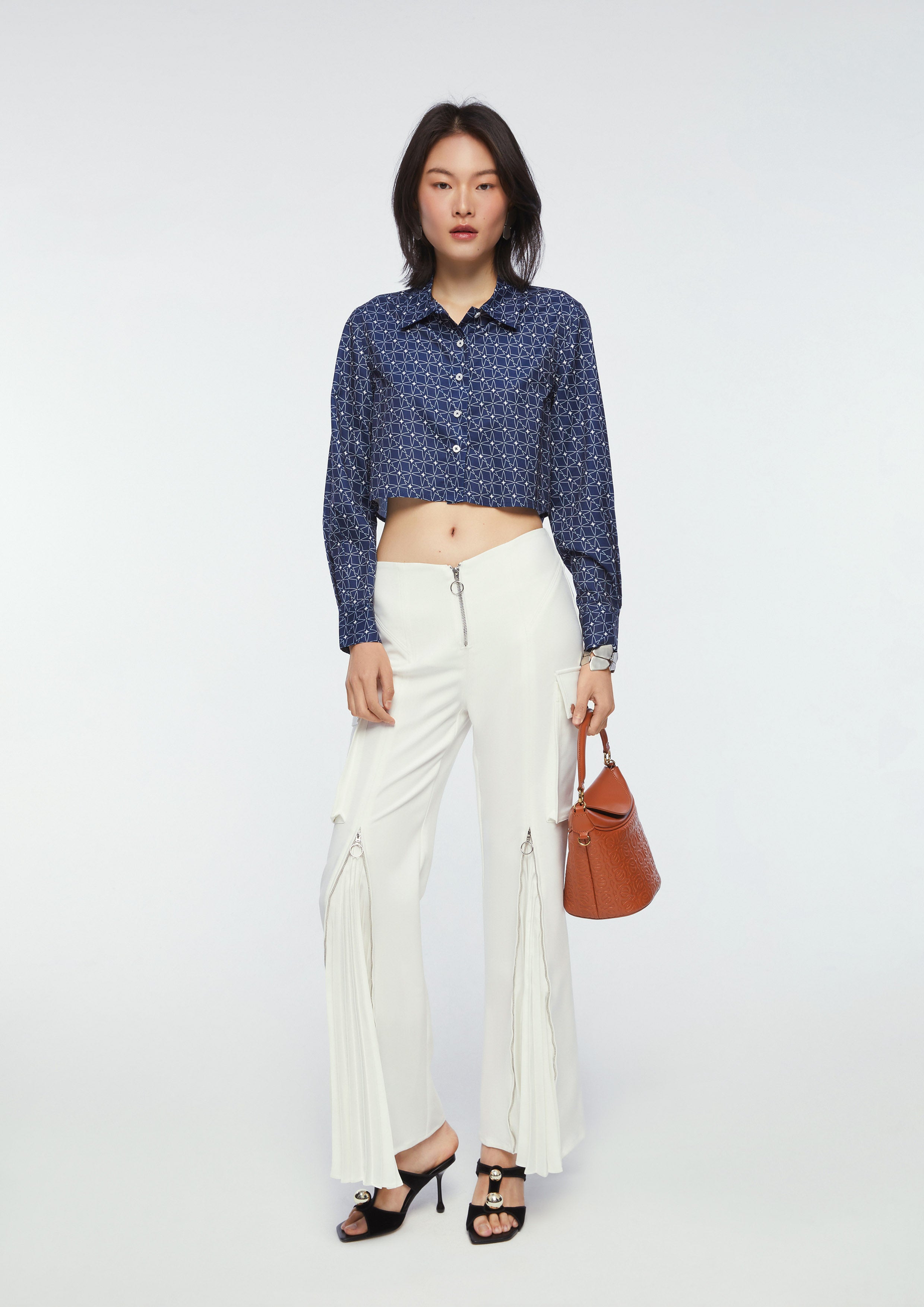 Quinn Star Long Sleeve Crop Shirt