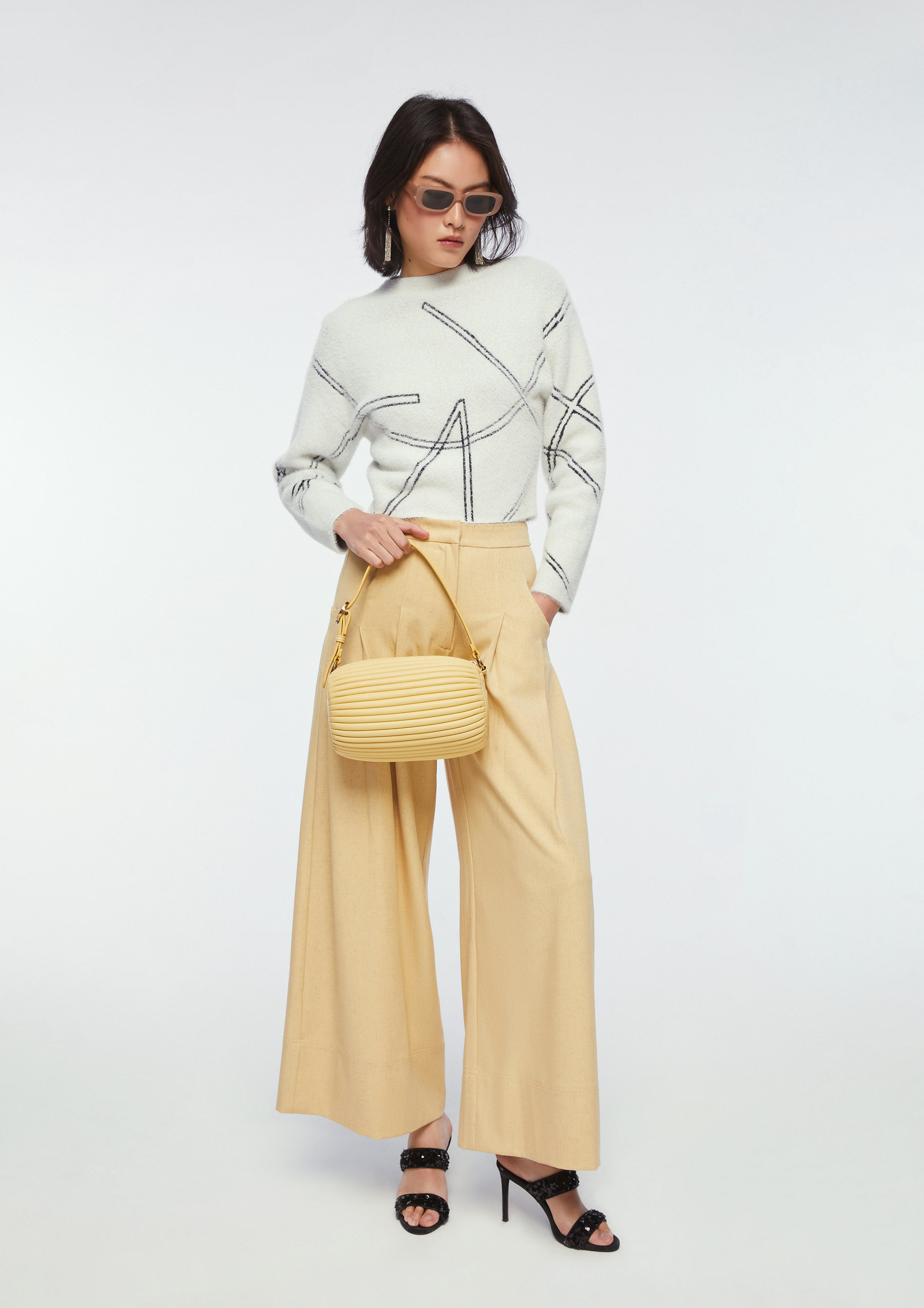 Long Sleeve Abstract Pullover