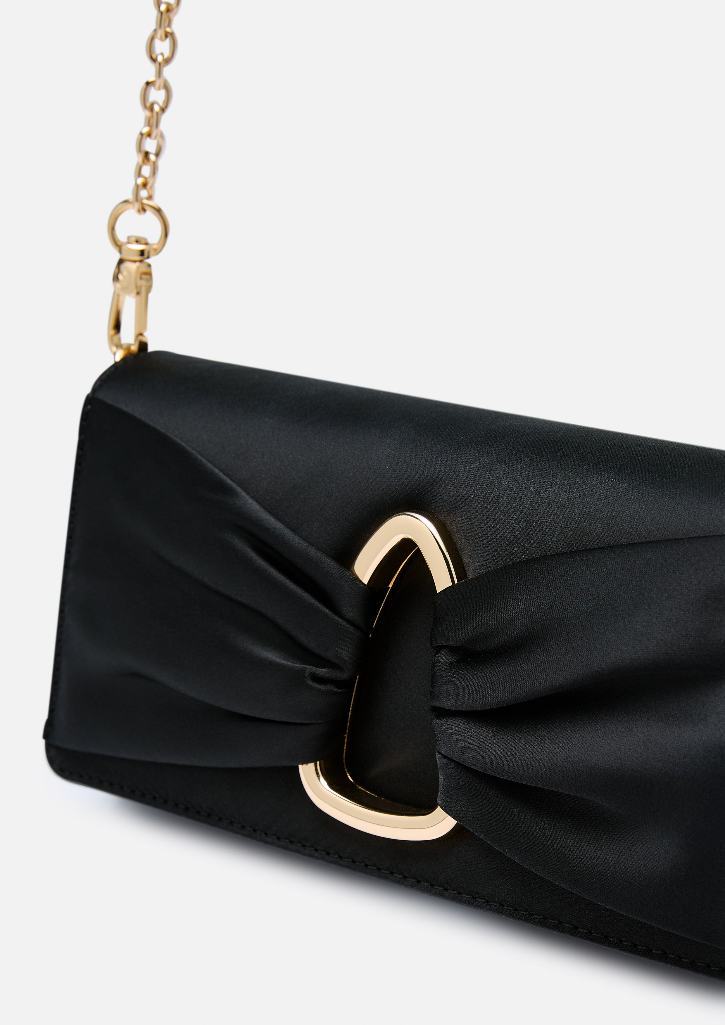Aidi Clutch